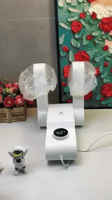 Compact portable shoe dryer with folding arms, digital temperature display, and one-click timer for drying shoes, socks, and gloves at a constant 45°C to prevent odor and moisture.